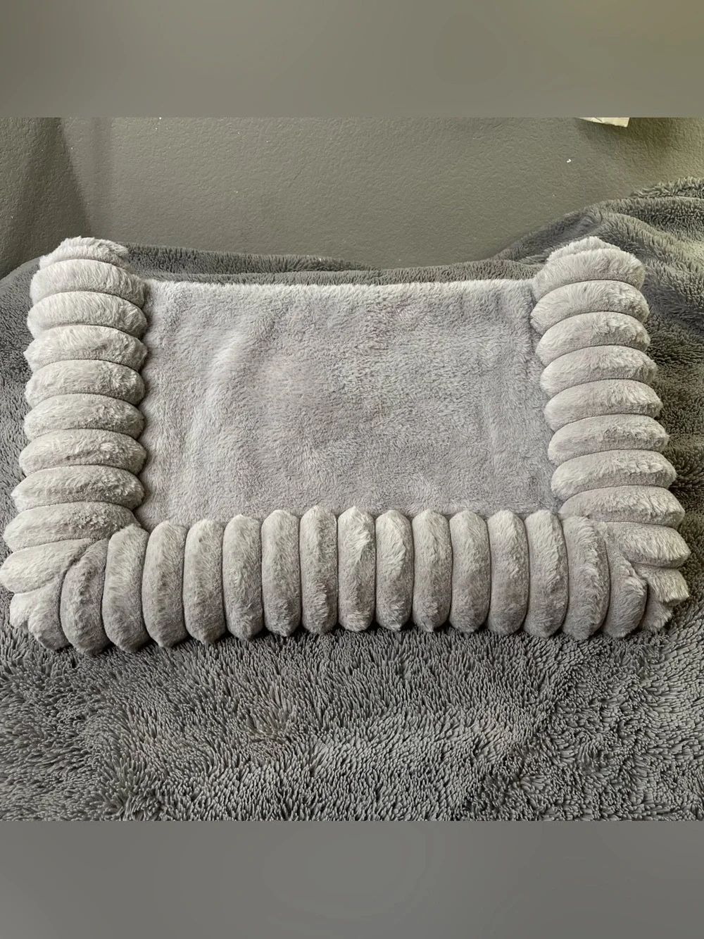 wooden cat window perch featuring an adjustable hook-on mounting Gray